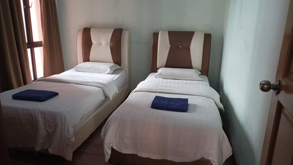 Marina Court Kk City Homestay Kota Kinabalu Exterior photo